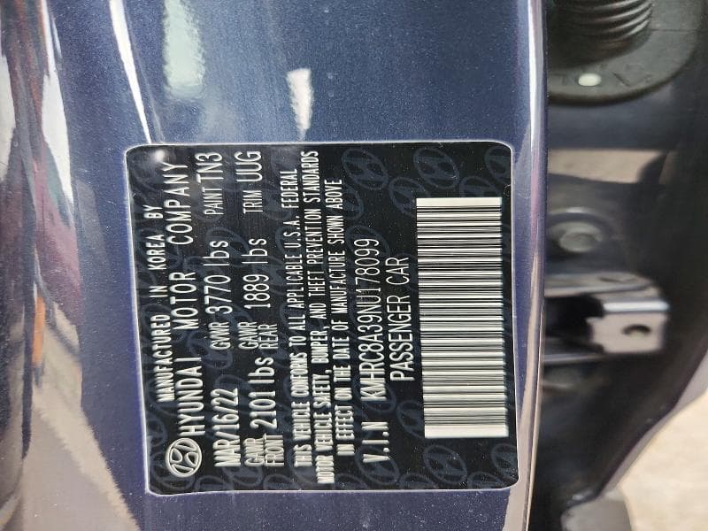 2022 HYUNDAI VENUE LIMITED LIMITED 15