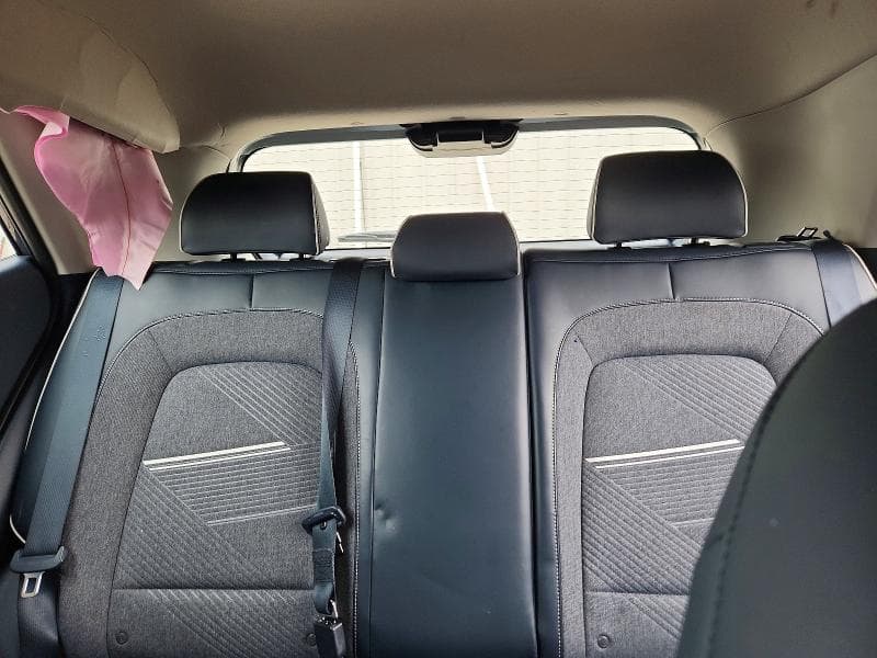 2022 HYUNDAI VENUE LIMITED LIMITED 11
