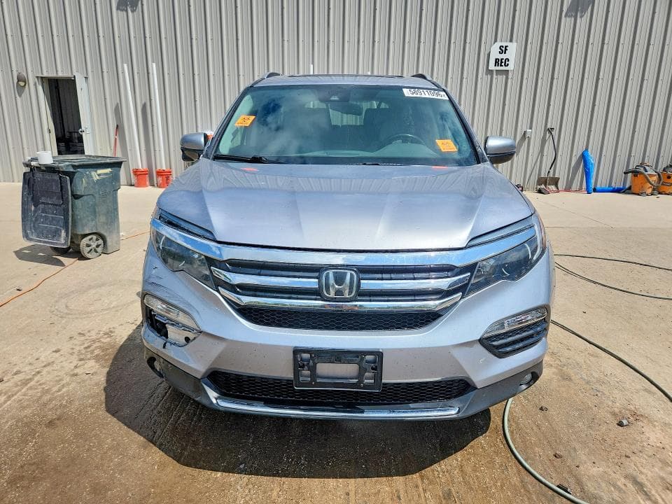 2017 HONDA PILOT TOURING 5