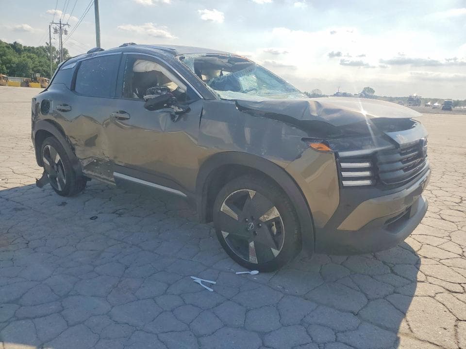 2026 NISSAN KICKS SR SR 4