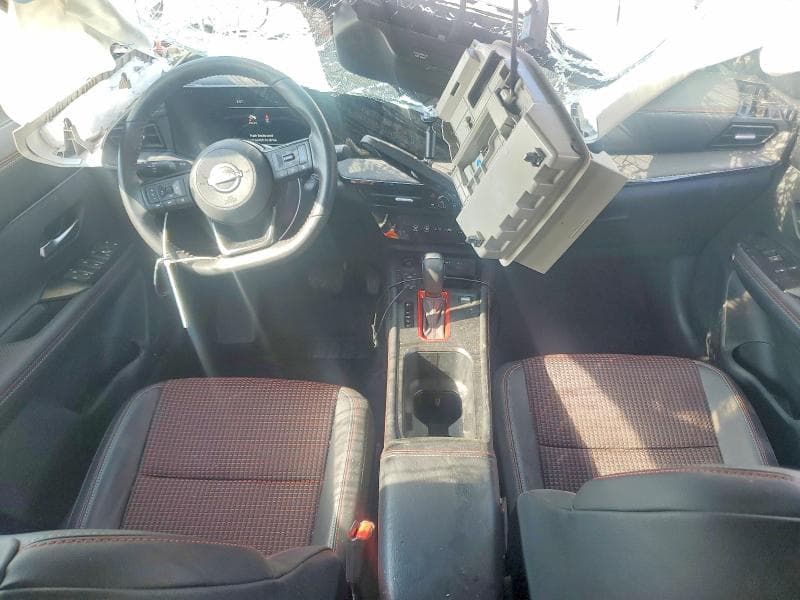 2026 NISSAN KICKS SR SR 8