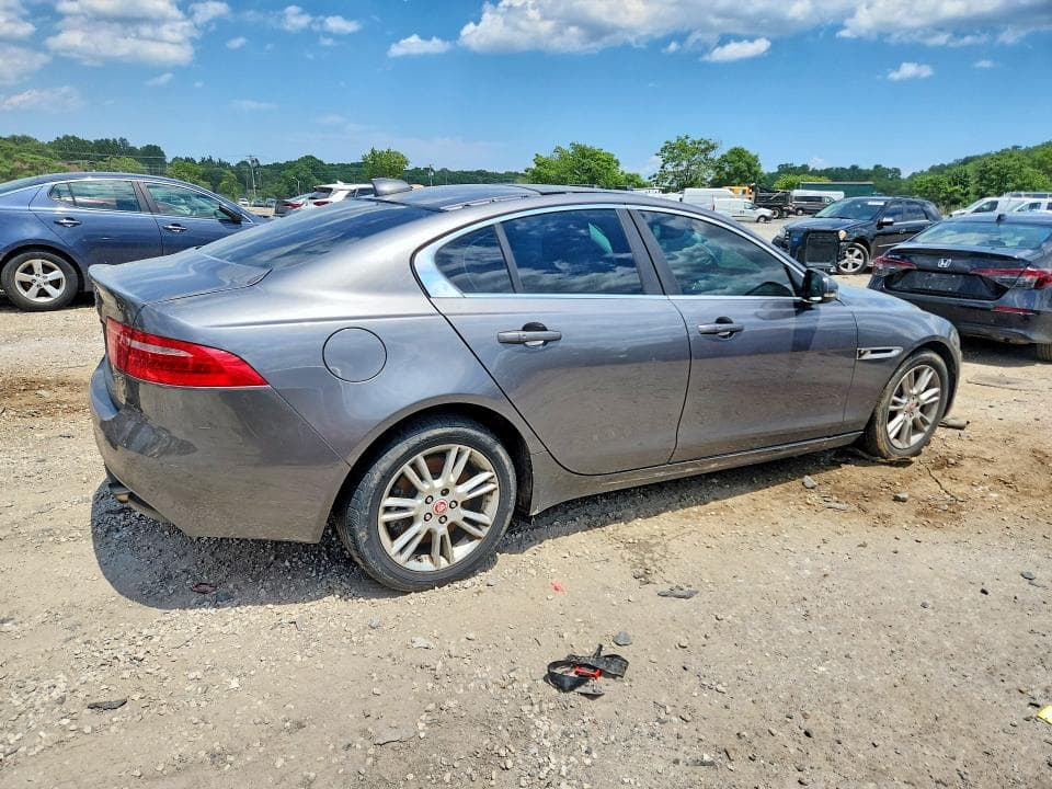 2019 JAGUAR XE PREMIUM PREMIUM 3