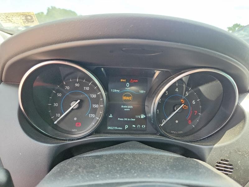2019 JAGUAR XE PREMIUM PREMIUM 9