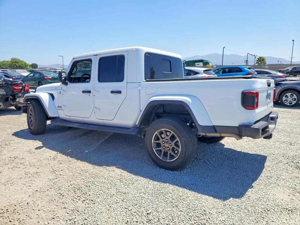 2022 JEEP GLADIATOR OVERLAND 2