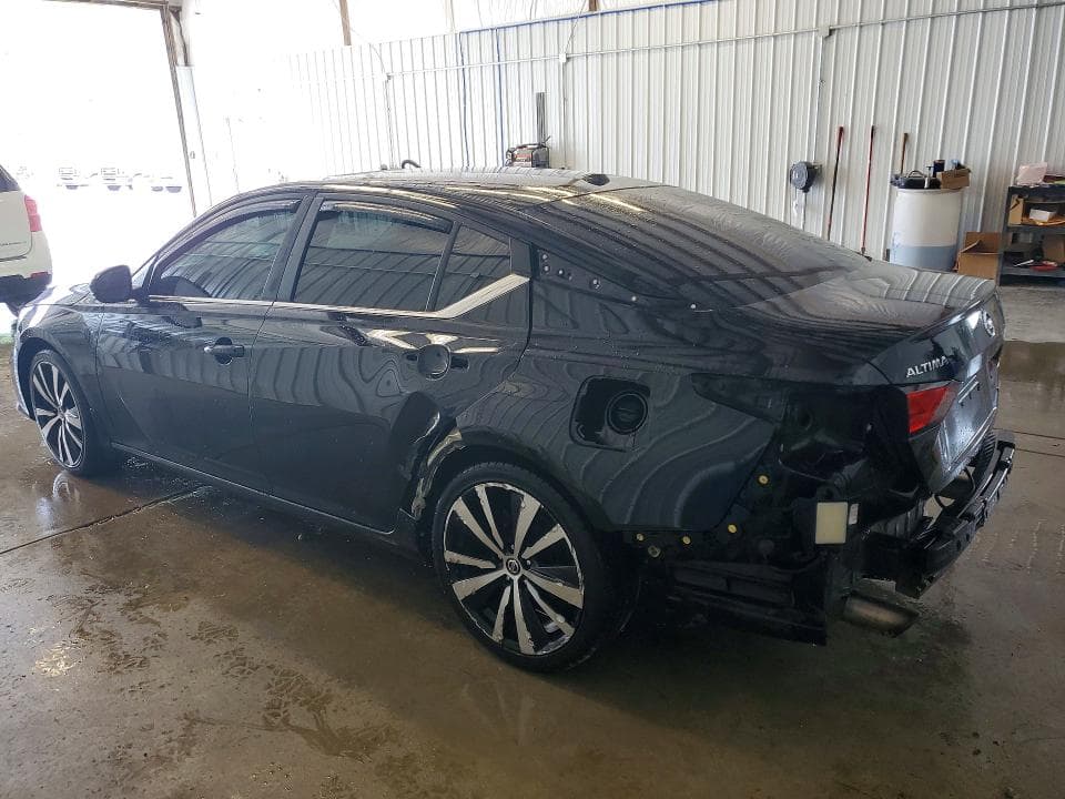 2021 NISSAN ALTIMA SR 2