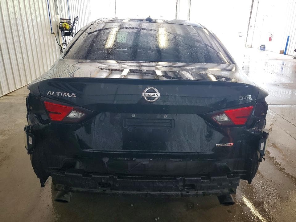 2021 NISSAN ALTIMA SR 6