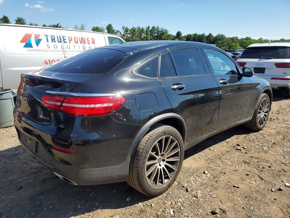 2019 MERCEDES-BENZ GLC COUPE 300 4MATIC 3