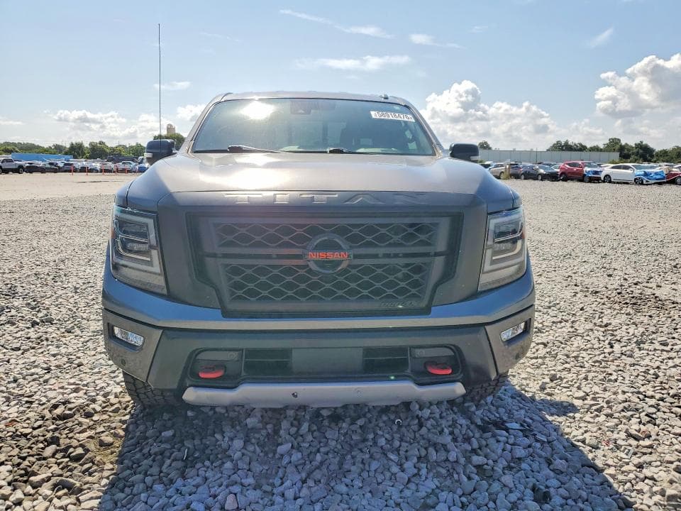 2021 NISSAN TITAN PRO-4X 5