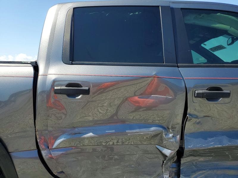 2021 NISSAN TITAN PRO-4X 10