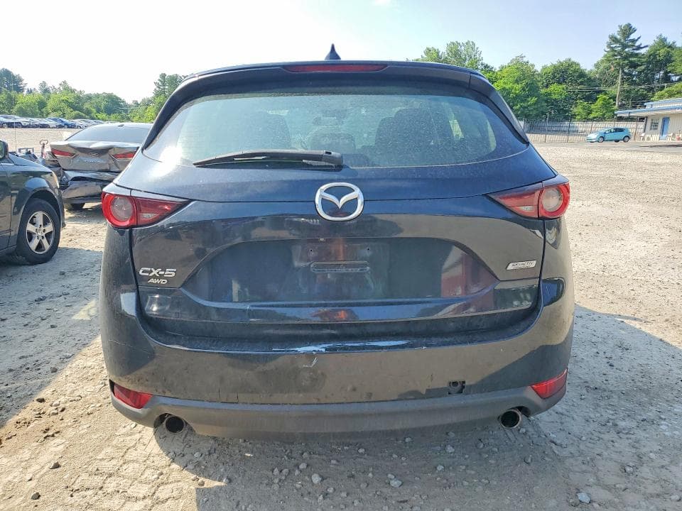 2017 MAZDA CX-5 SPORT 6
