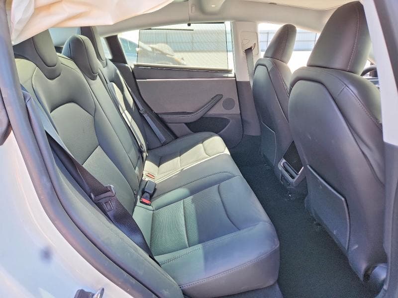 2025 TESLA MODEL 3 11