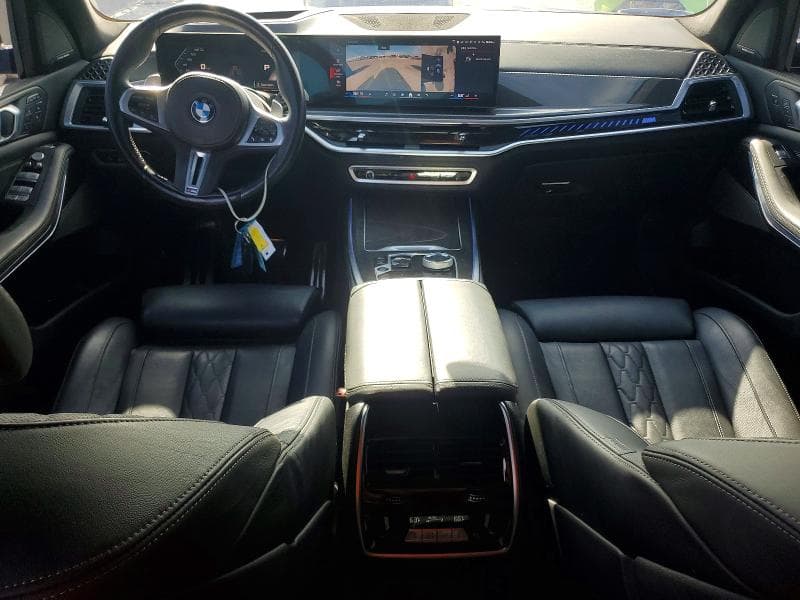 2024 BMW X7 M60I 8