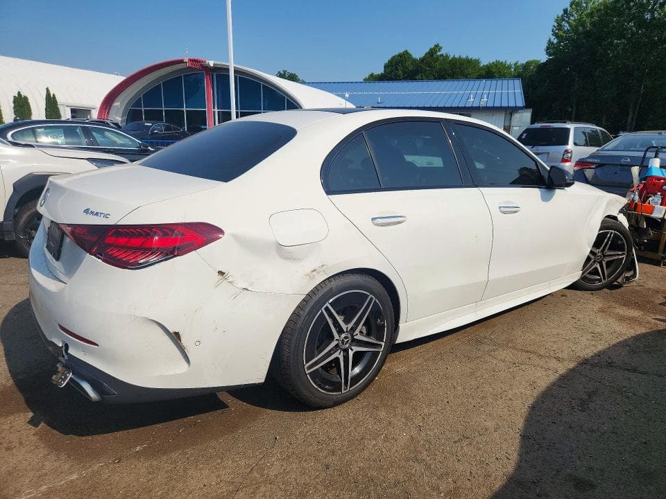 2023 MERCEDES-BENZ C 300 4MATIC 3