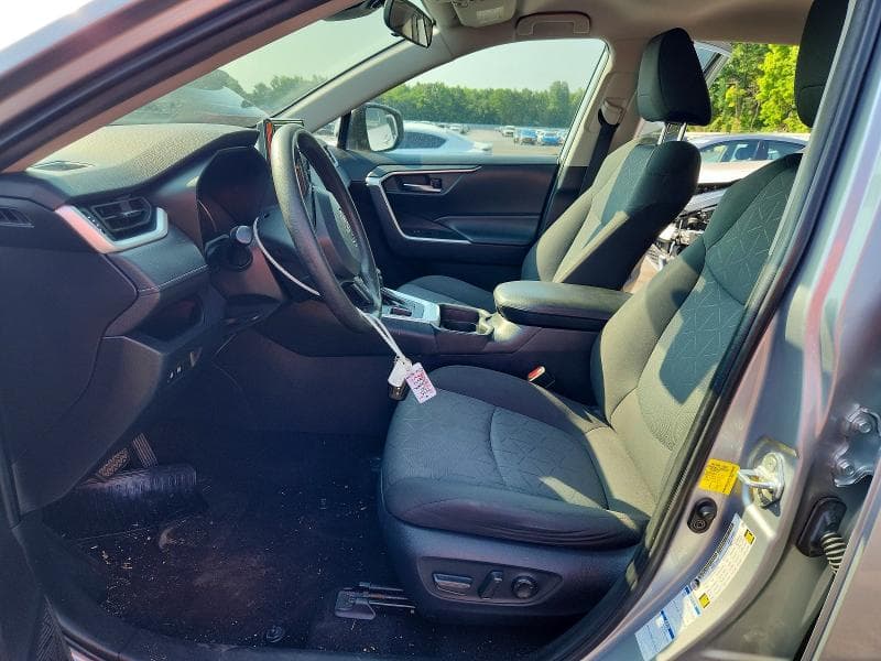 2020 TOYOTA RAV4 XLE 7