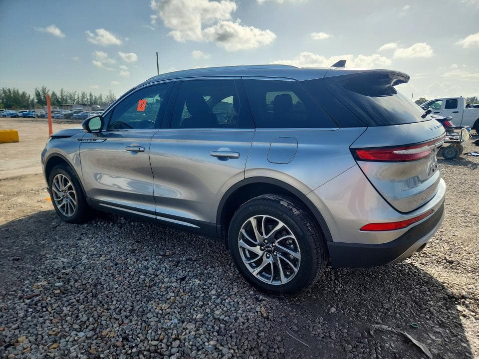 2022 LINCOLN CORSAIR 2