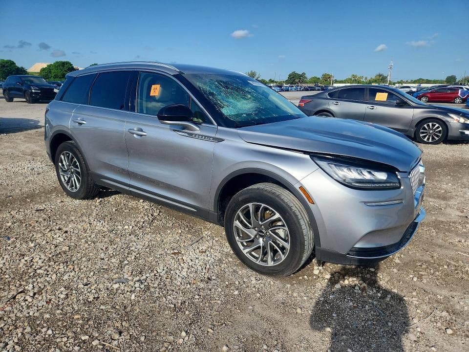 2022 LINCOLN CORSAIR 4