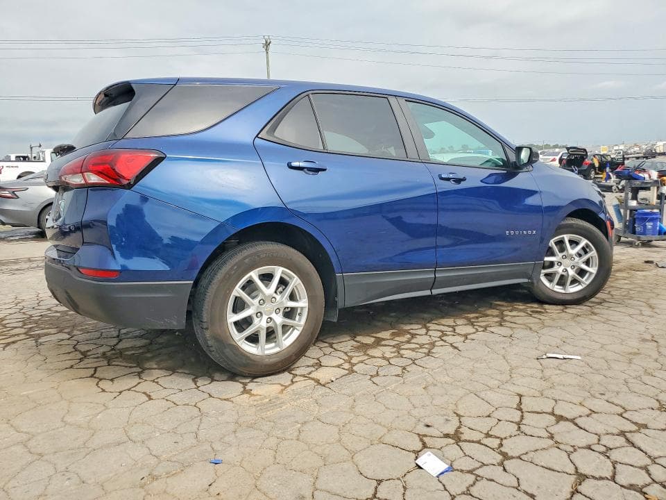 2023 CHEVROLET EQUINOX LS 3