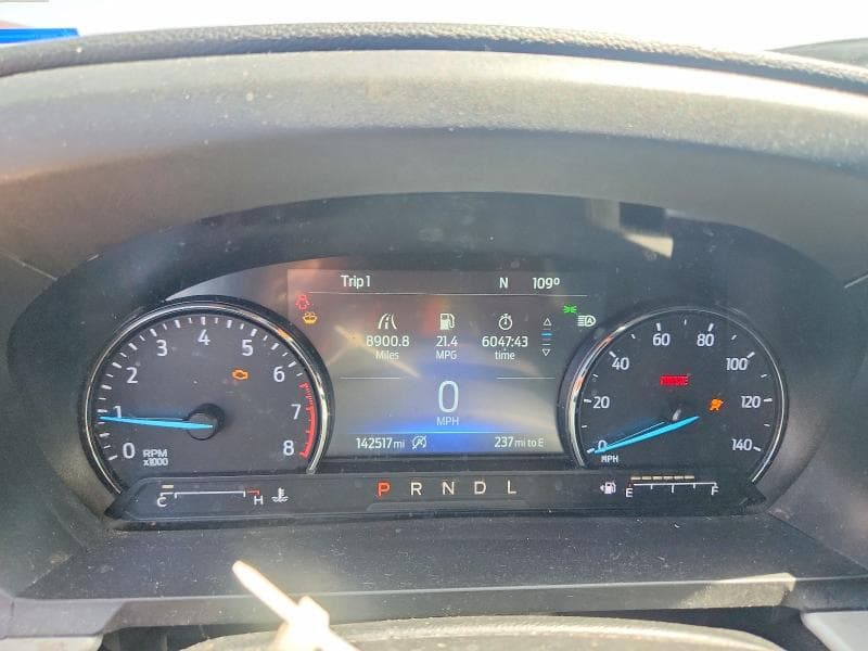 2023 FORD EXPLORER XLT 9