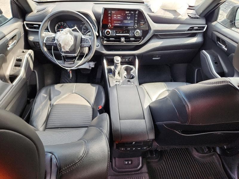 2021 TOYOTA HIGHLANDER XSE 8