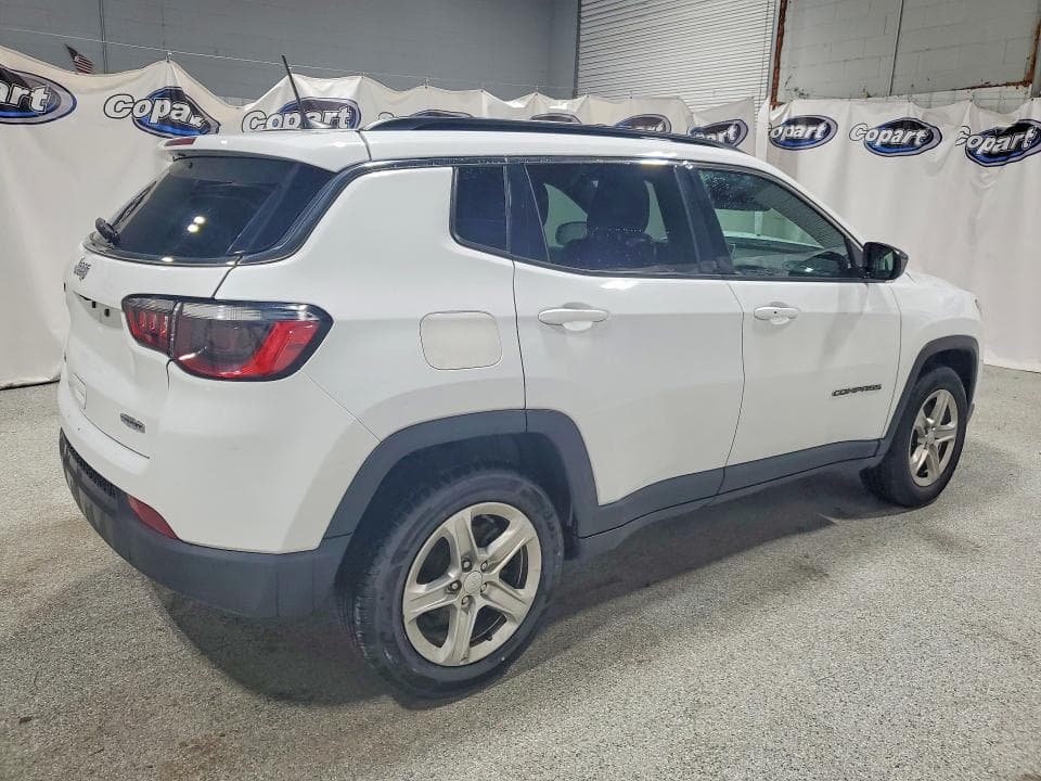 2023 JEEP COMPASS LATITUDE LATITUDE 3
