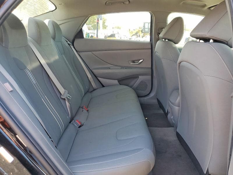 2024 HYUNDAI ELANTRA BLUE 10