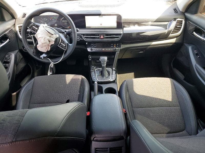 2024 KIA SELTOS S 8