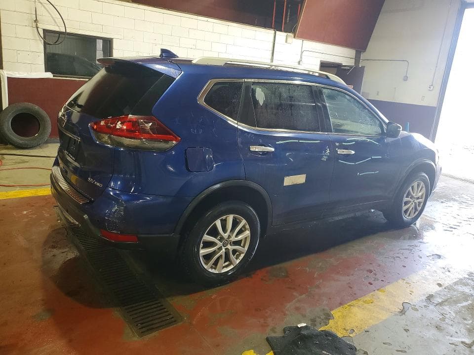 2020 NISSAN ROGUE SV 3