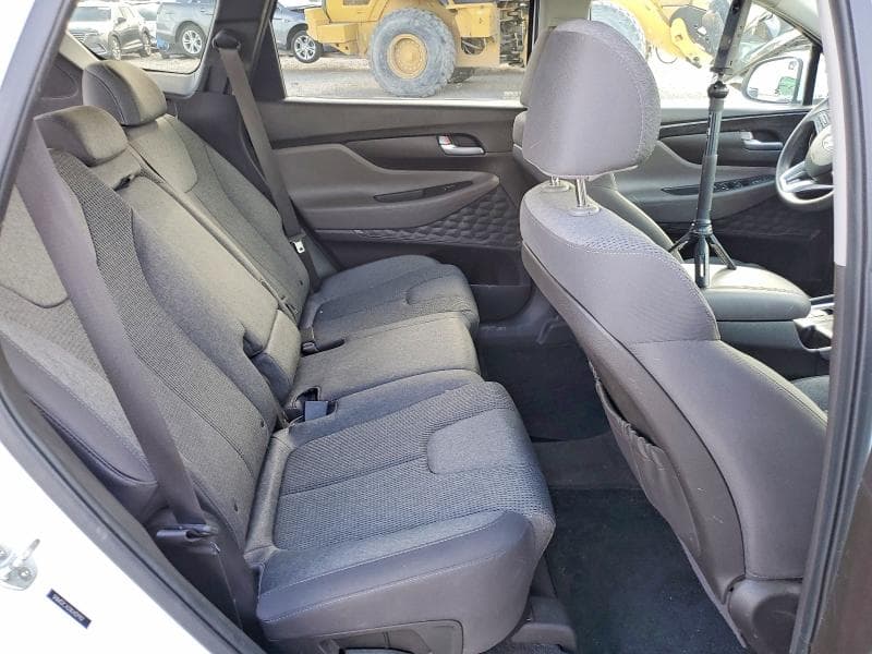 2019 HYUNDAI SANTA FE SE SE 10