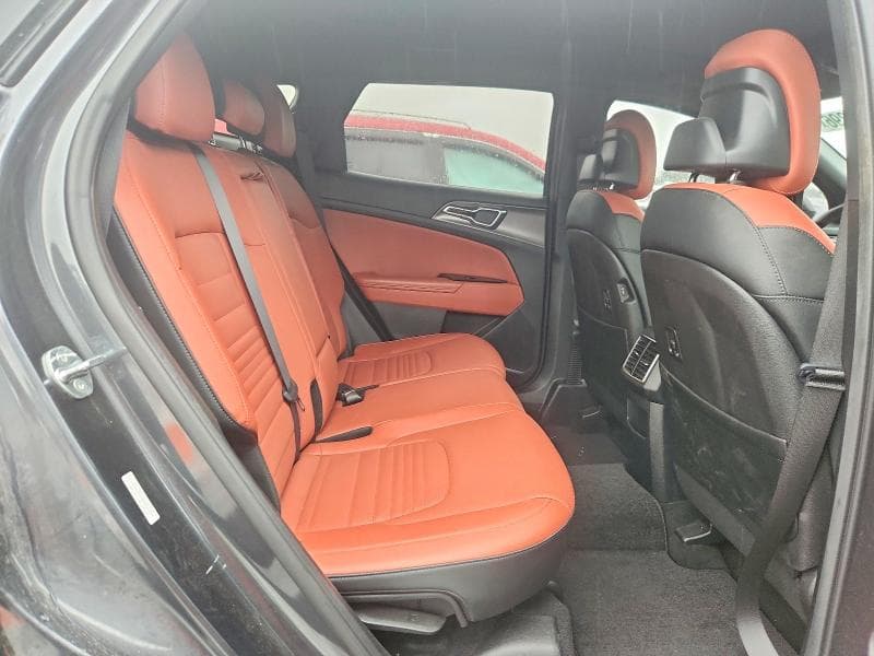 2023 KIA SPORTAGE SX 11