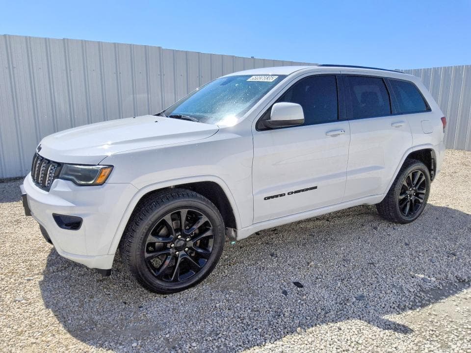 2020 JEEP GRAND CHEROKEE LAREDO - 1