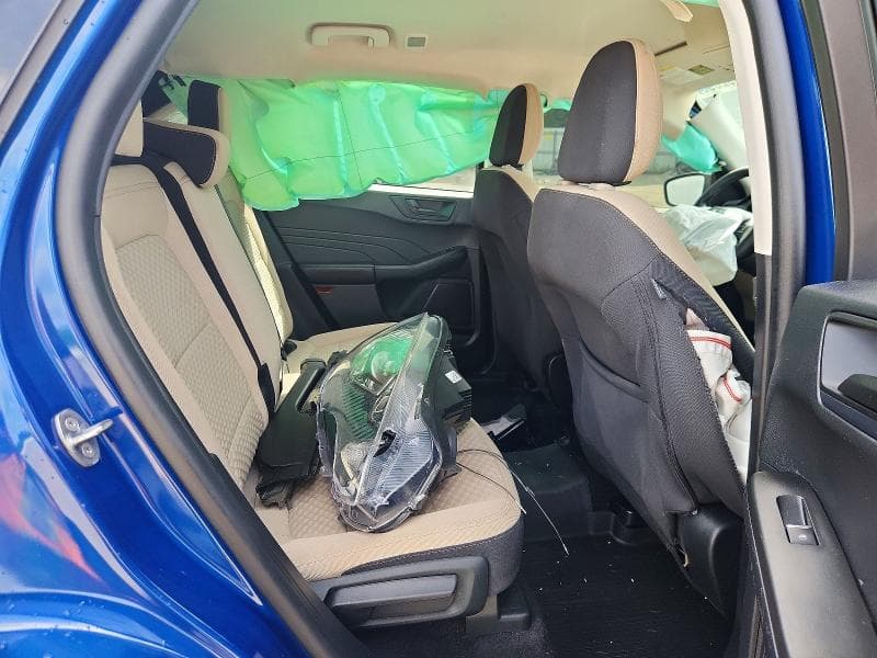 2022 FORD ESCAPE SE 11