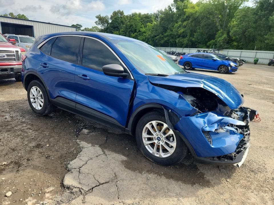 2022 FORD ESCAPE SE 4