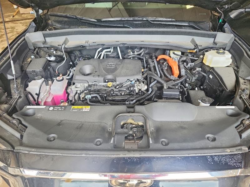 2025 TOYOTA GRAND HIGHLANDER HYBRID XLE 11