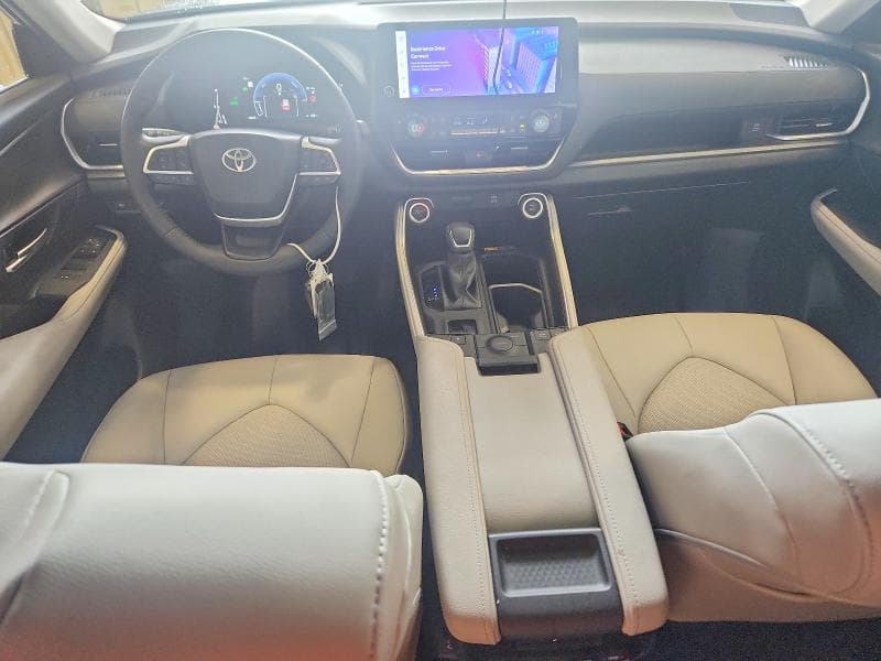 2025 TOYOTA GRAND HIGHLANDER HYBRID XLE 8