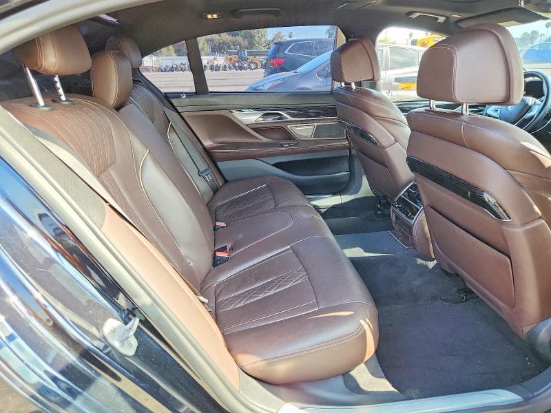 2018 BMW 740 I 10