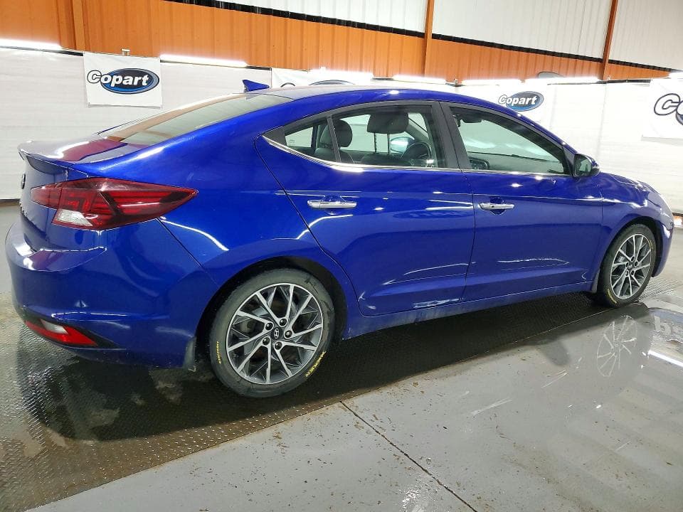 2020 HYUNDAI ELANTRA SEL SEL 3