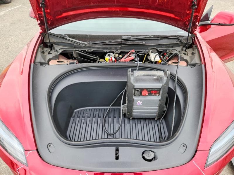 2024 TESLA MODEL 3 11