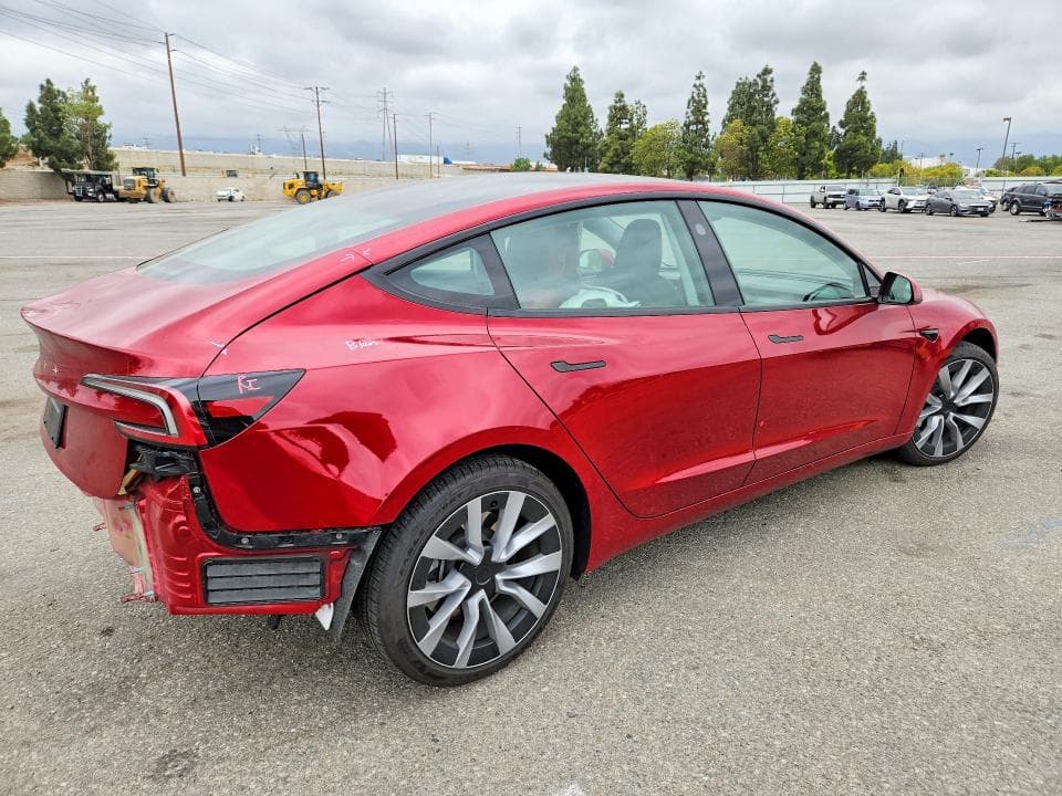 2024 TESLA MODEL 3 3