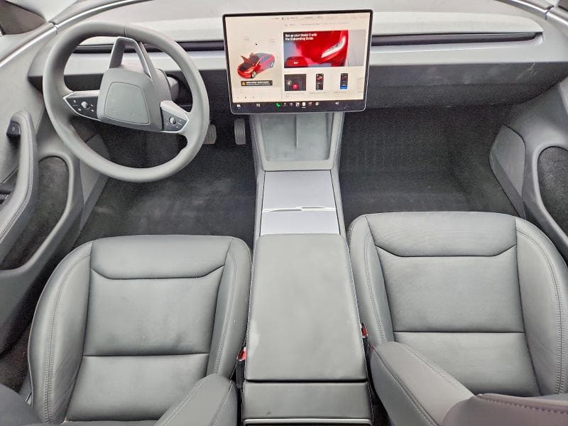 2024 TESLA MODEL 3 8