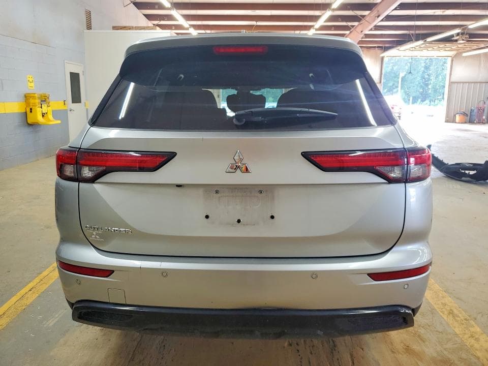 2022 MITSUBISHI OUTLANDER SE 6