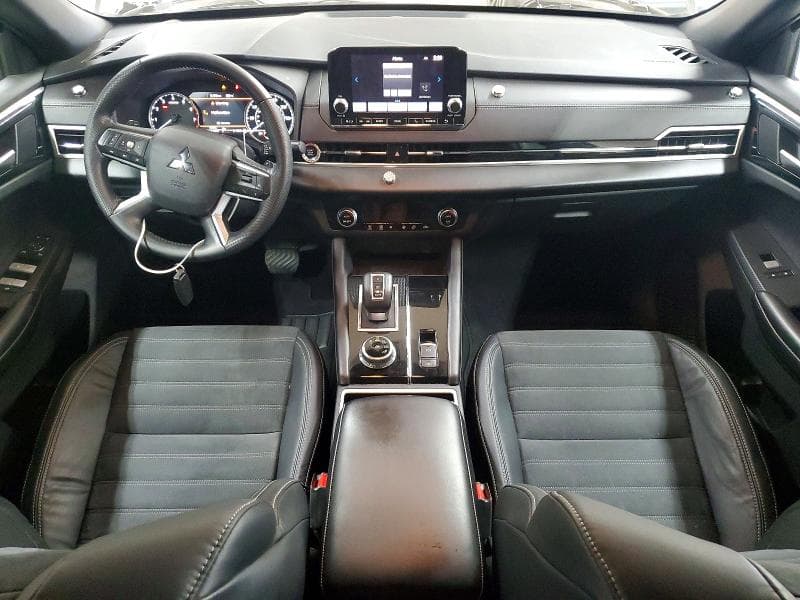 2022 MITSUBISHI OUTLANDER SE 8