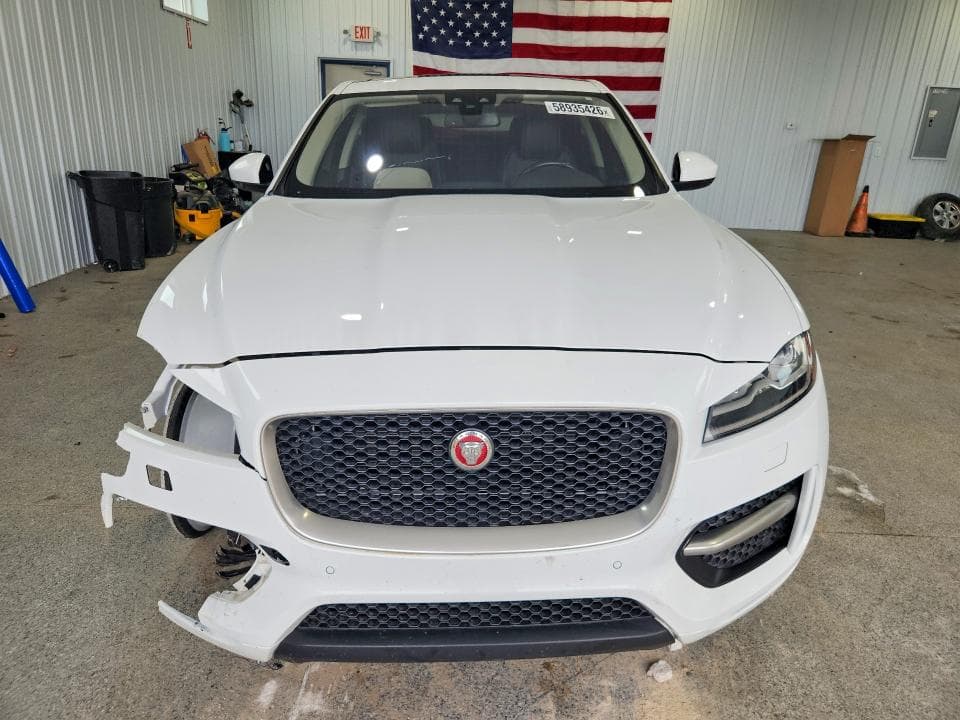 2017 JAGUAR F-PACE R - SPORT 5