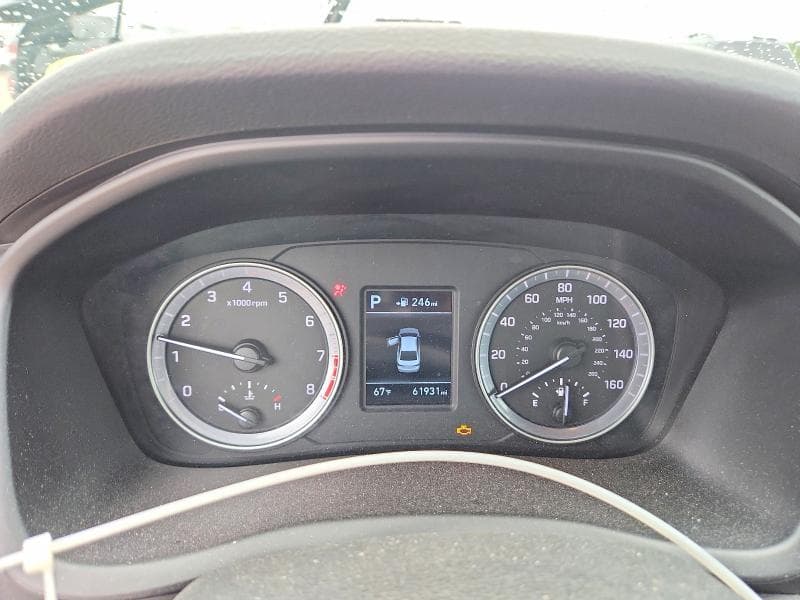 2018 HYUNDAI SONATA SE 9