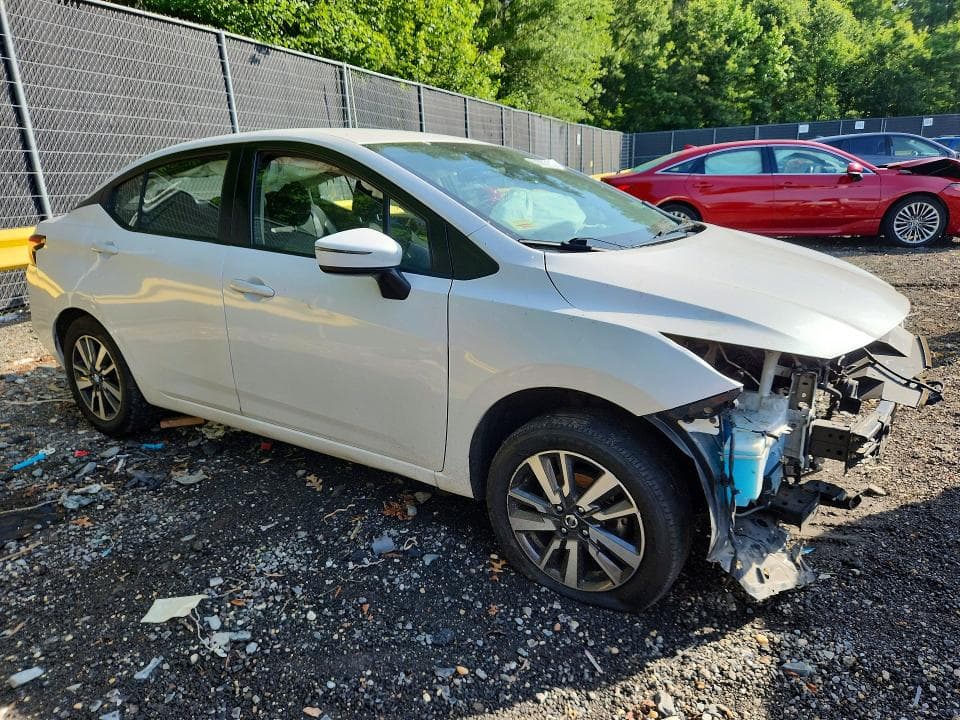 2021 NISSAN VERSA SV SV 4