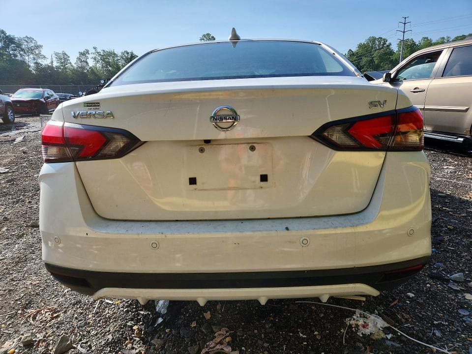2021 NISSAN VERSA SV SV 6