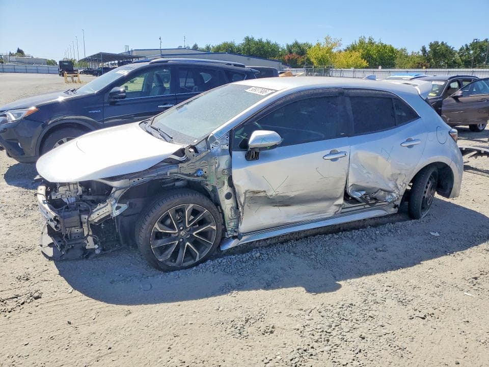 2019 TOYOTA COROLLA HATCHBACK XSE - 1