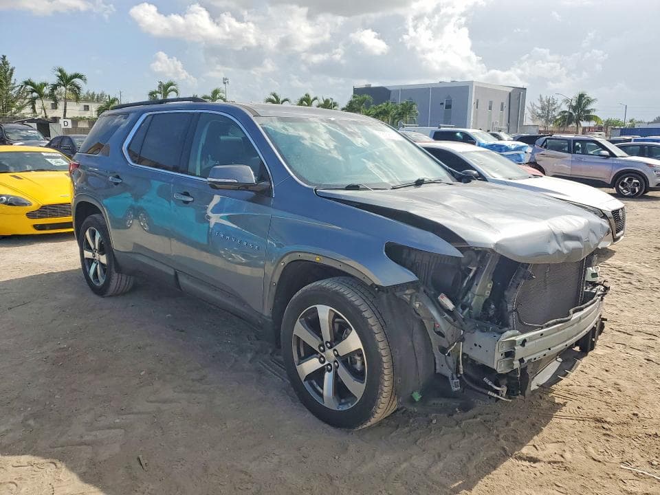 2020 CHEVROLET TRAVERSE LT 4