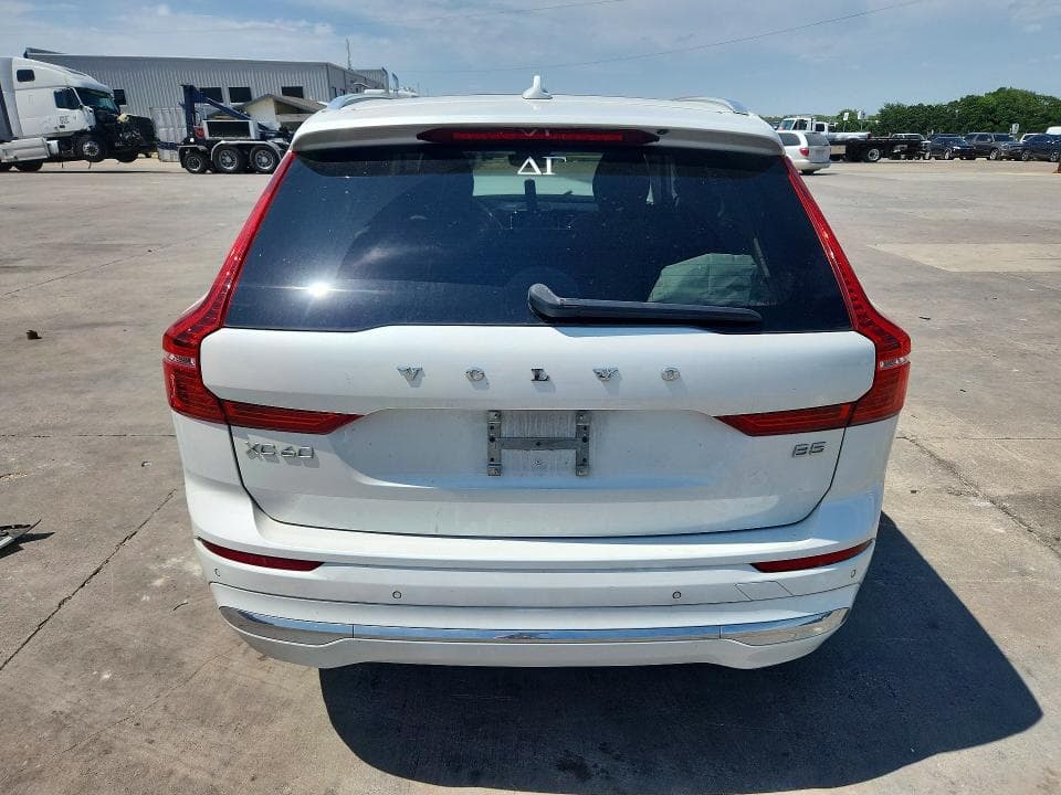 2022 VOLVO XC60 B5 INSCRIPTION 6