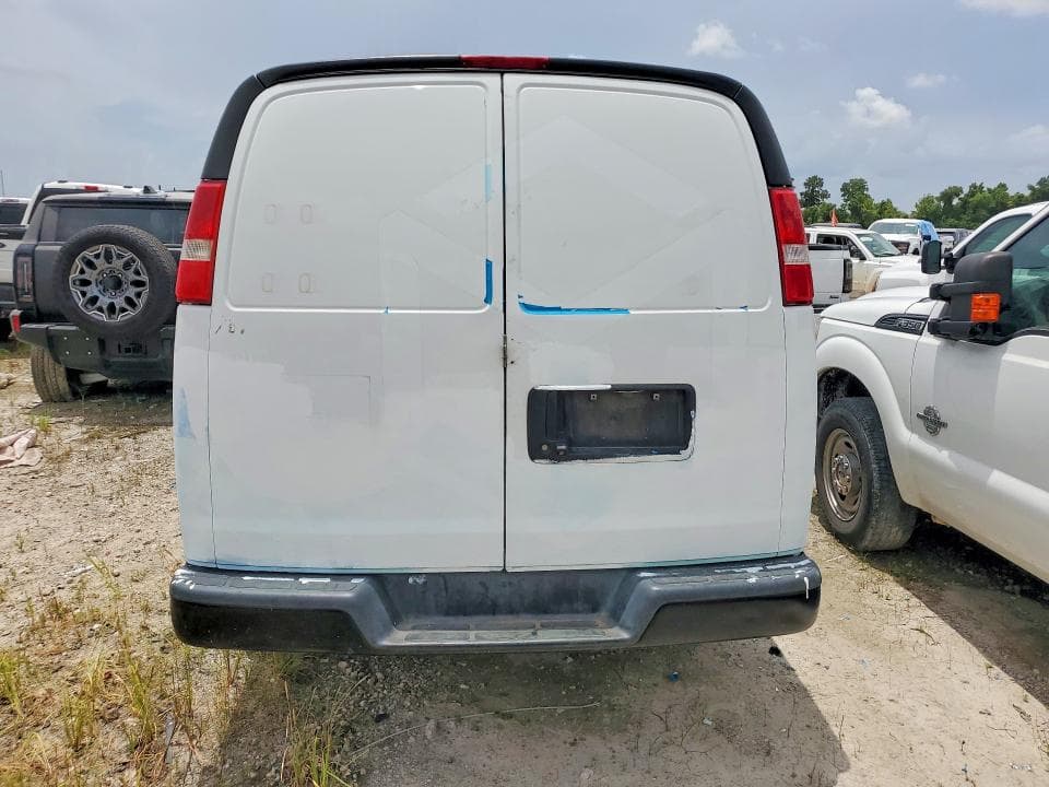 2019 CHEVROLET EXPRESS G3500 6
