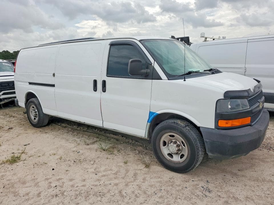 2018 CHEVROLET EXPRESS G3500 4